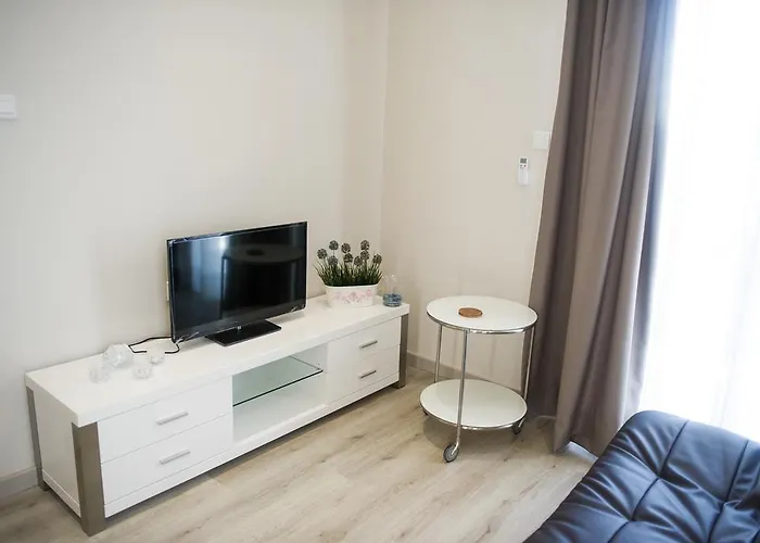 Manolia Residences *