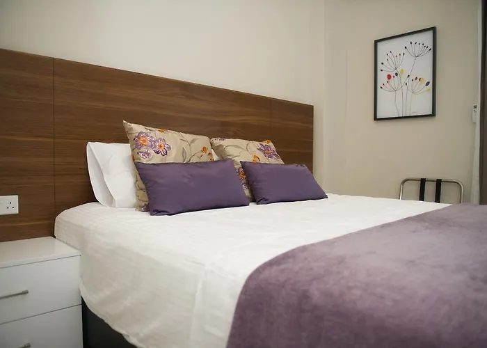 Manolia Residences Apartment *